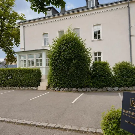Neu Heritage Zentrum Inkl Parkplatz Apartment Hof (Bavaria)
